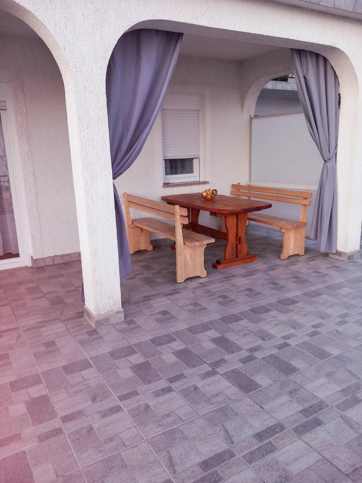 Apartman Tralje 센 외부 사진
